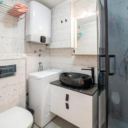 In Center Seka Апартаменти Спліт